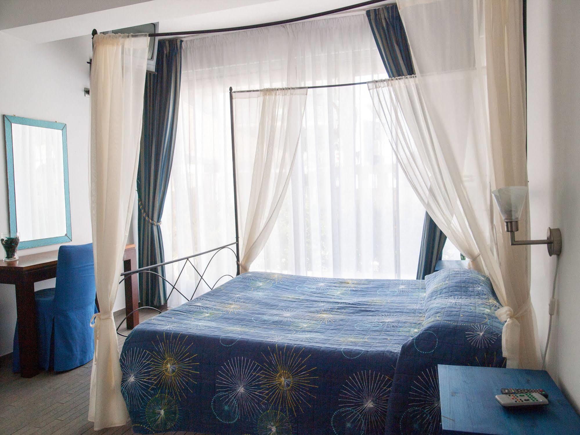 Casa Del Vento Bed and Breakfast Roccalumera Zewnętrze zdjęcie
