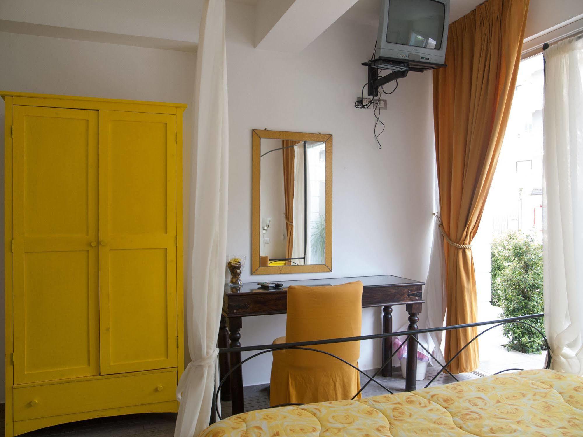 Casa Del Vento Bed and Breakfast Roccalumera Zewnętrze zdjęcie